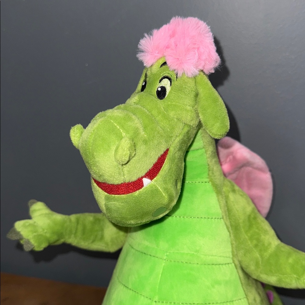 Disney 14” Pete the Magic Dragon plush new with tags - Picture 2 of 9
